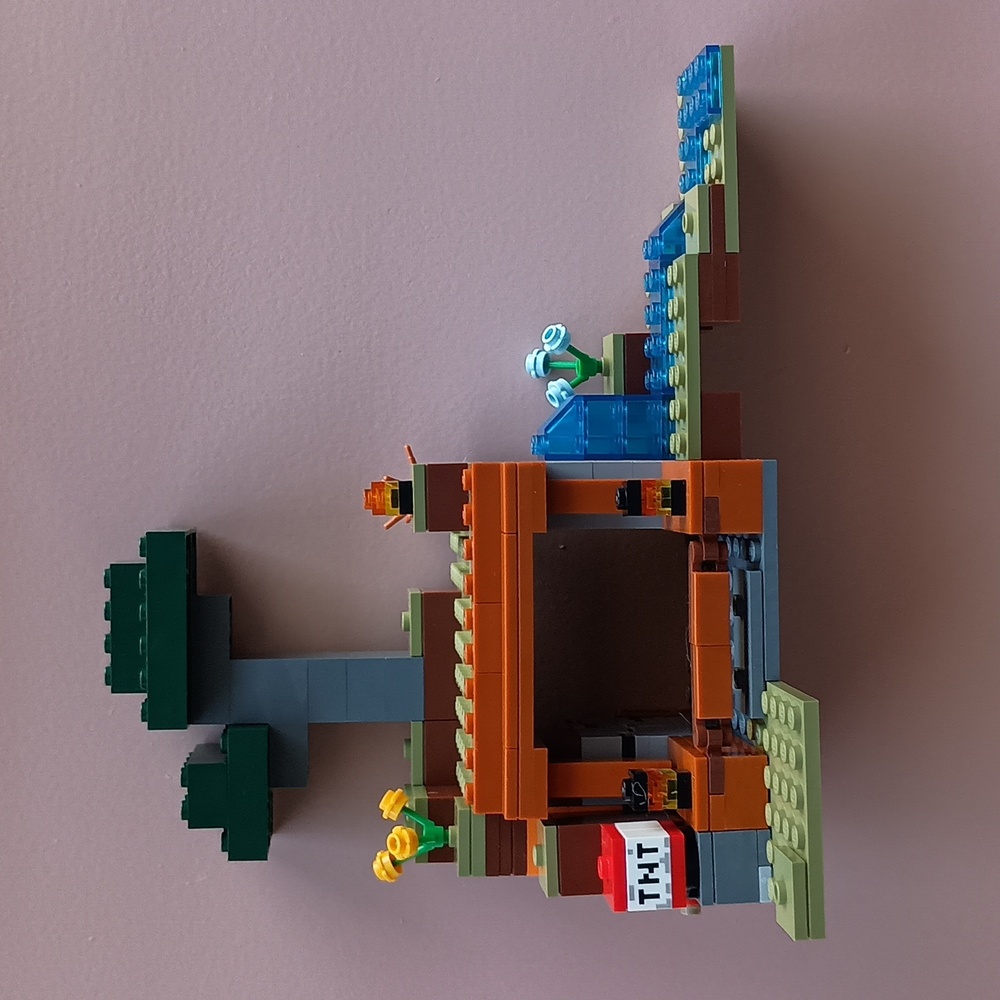 Lego Set - Picture 5 of 8